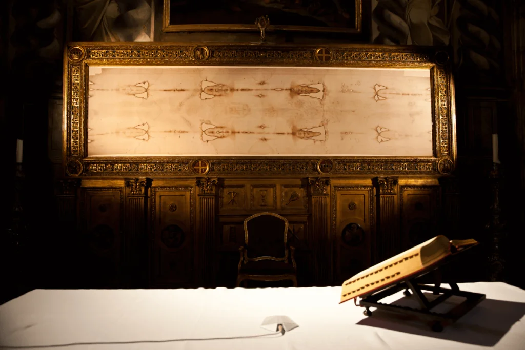 Image of the shroud of turin in a church display case