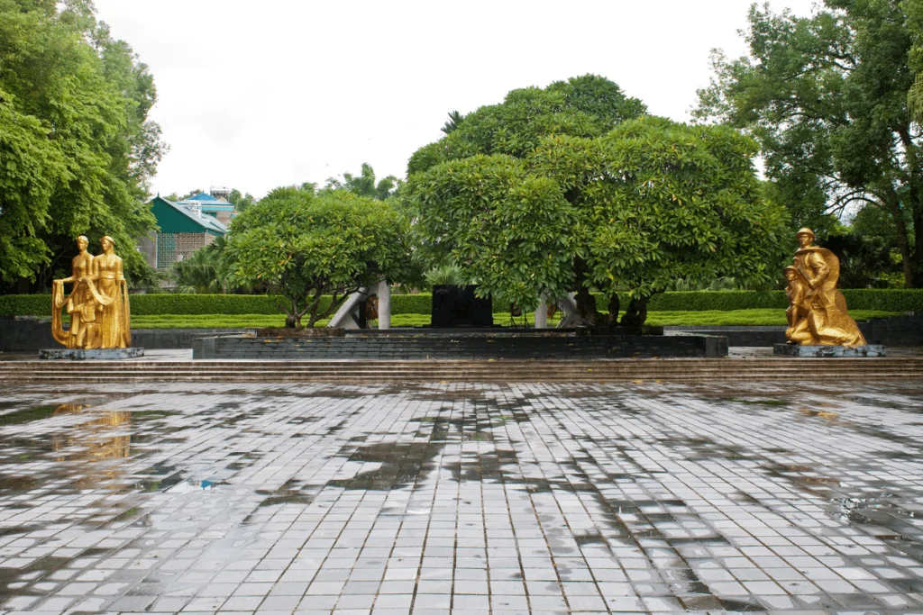 Image of the Vietnamese cemetary at Dien Bien Phu