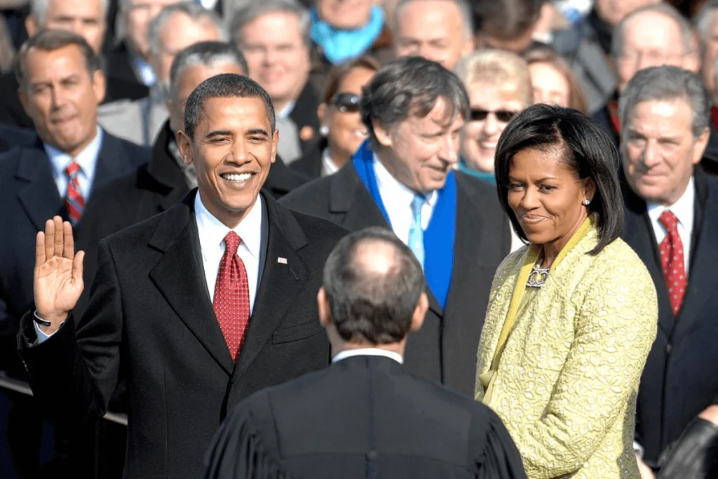 Image of U.S. President Barack Obama being sworn in at his inauguration
