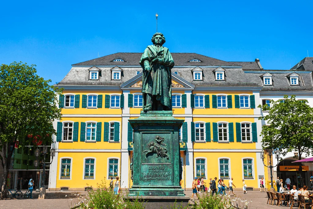 Image of a bronze statue of Beethoven for an article covering 10 interesting facts about Beethoven