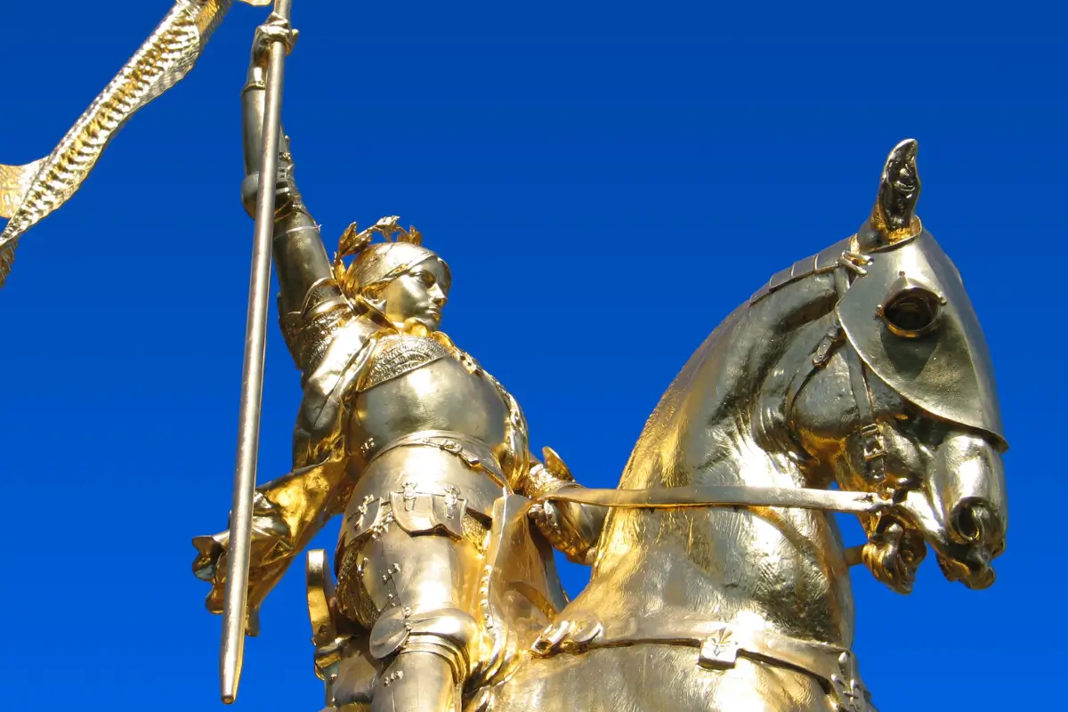 9 Famous Warrior Saints: Heroes of Faith & Battle