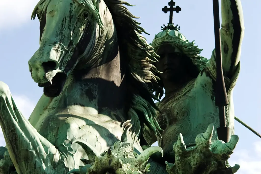 Image of a statue of one of the most famous warrior saints, Saint George