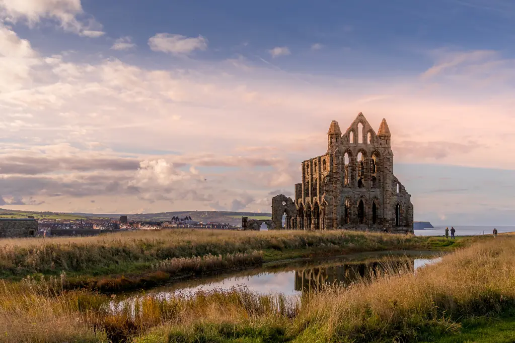 Image of the ruins of Whitby Abbey in Yorkshire, England.