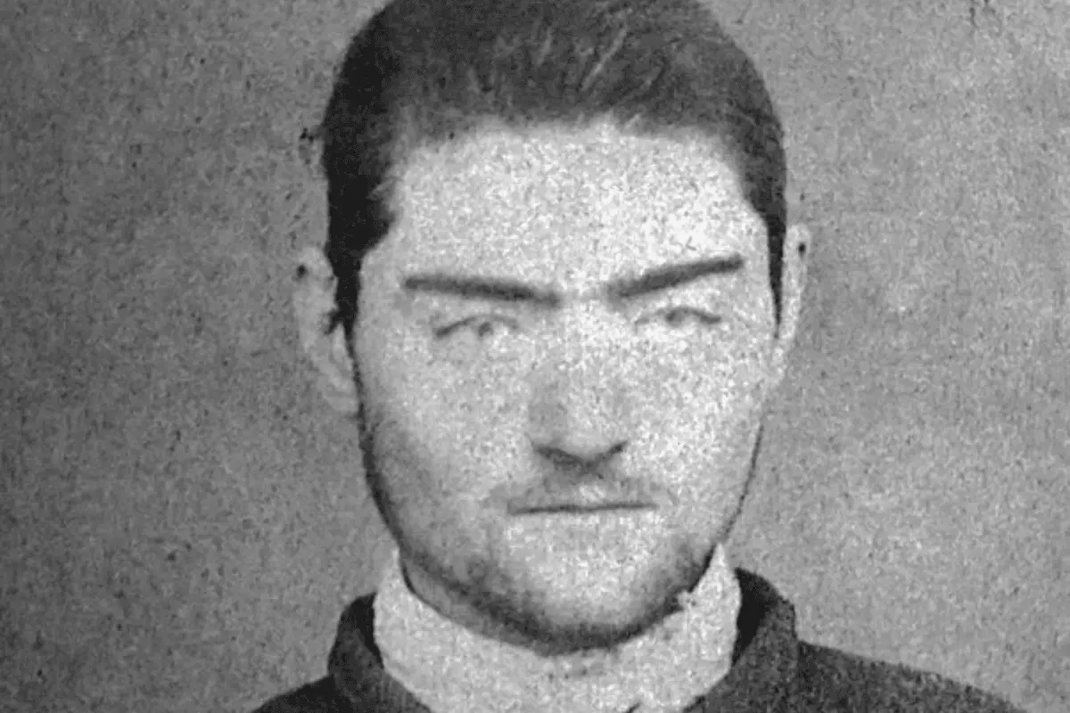 From Hero to Outlaw: 10 Facts About Ned Kelly