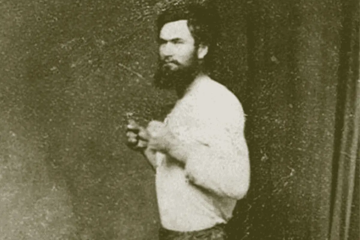 From Hero to Outlaw: 10 Facts About Ned Kelly