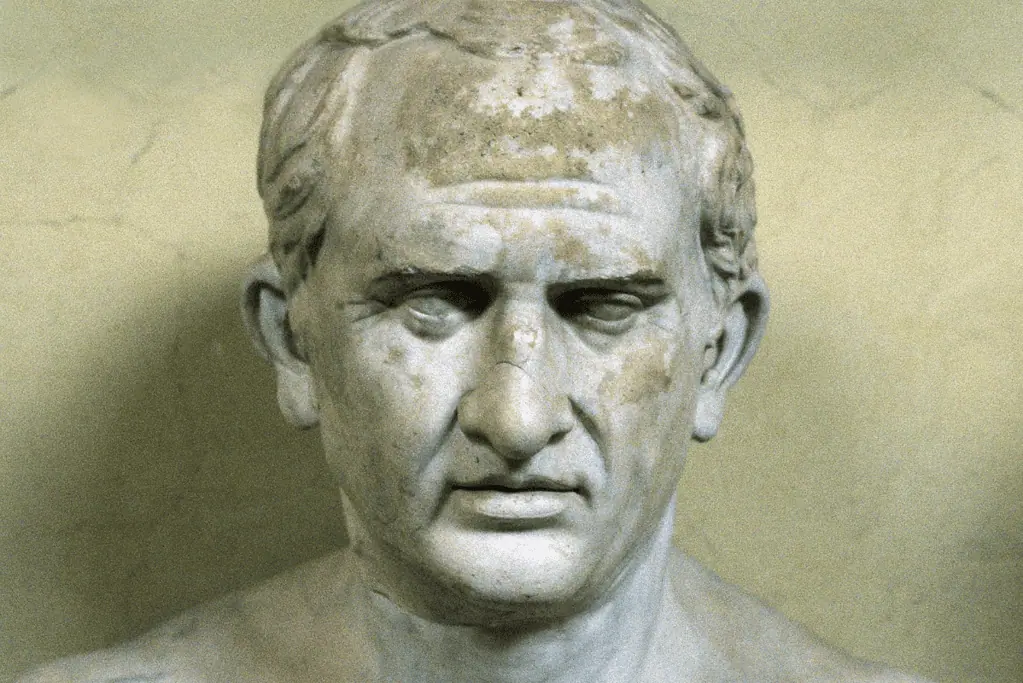 facts-about-cicero-pater-patriae Image of a marble bust of Marcus Tullius Cicero.
